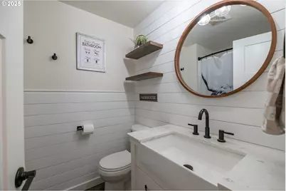 1394 Hayward St, Salem, OR 97306 - Photo 28