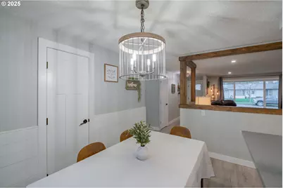 1394 Hayward St, Salem, OR 97306 - Photo 12