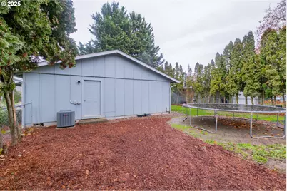 1394 Hayward St, Salem, OR 97306 - Photo 44