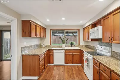 6503 NE 68th St, Vancouver, WA 98661 - Photo 16