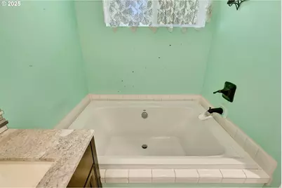 17475 S Potter Rd, Oregon City, OR 97045 - Photo 14