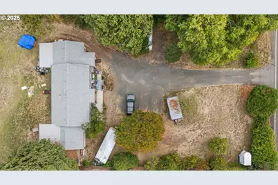 233 Spring Creek Dr, Eugene, OR 97404 - Photo 12