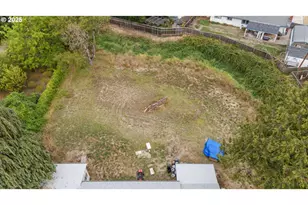 233 Spring Creek Dr, Eugene, OR 97404 - Photo 16