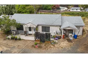 233 Spring Creek Dr, Eugene, OR 97404 - Photo 4