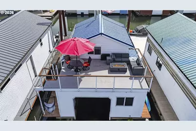 19609 NE Marine Dr #D-4, Portland, OR 97230 - Photo 24