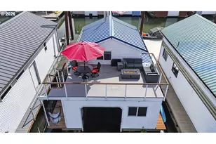 19609 NE Marine Dr, Portland, OR 97230 - Photo 24