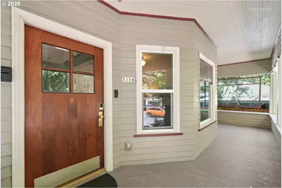 1116 SE Tenino St, Portland, OR 97202 - Photo 4