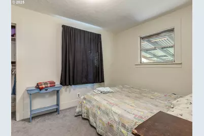 4731 NE 106th Ave, Portland, OR 97220 - Photo 14