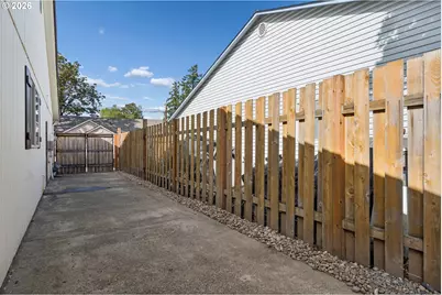 6408 SE Lois St, Hillsboro, OR 97003 - Photo 34