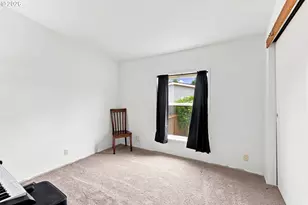 2304 SW Rose Ct, Troutdale, OR 97060 - Photo 22