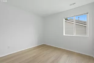 6959 NE Willowgrove St, Hillsboro, OR 97124 - Photo 32