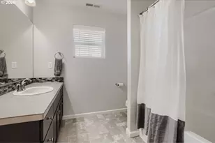 5152 SE Redberry Pl, Hillsboro, OR 97123 - Photo 26