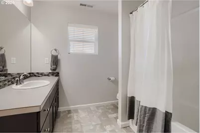 5152 SE Redberry Pl, Hillsboro, OR 97123 - Photo 28