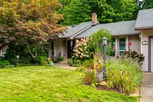 1765 Cinnamon Hill Dr SE, Salem, OR 97306 - Photo 4