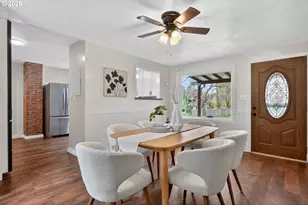 210 SE 218th Ave, Gresham, OR 97030 - Photo 10