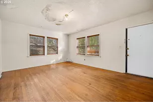 4635 4637 N Congress Ave, Portland, OR 97217 - Photo 4