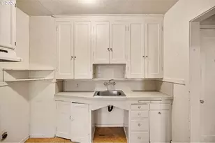 4635 4637 N Congress Ave, Portland, OR 97217 - Photo 22