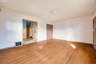 4635 4637 N Congress Ave, Portland, OR 97217 - Photo 16