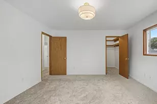 1934 SE 155th Pl, Portland, OR 97233 - Photo 24
