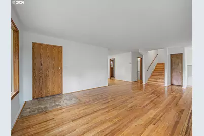 1934 SE 155th Pl, Portland, OR 97233 - Photo 6