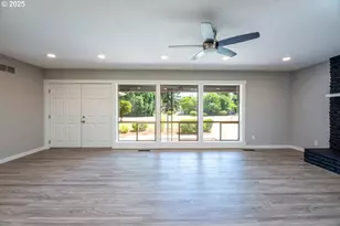 36162 Railroad St, Crabtree, OR 97335 - Photo 14