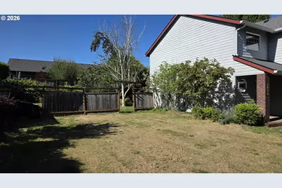 2419 NW Anthony Ct, McMinnville, OR 97128 - Photo 12