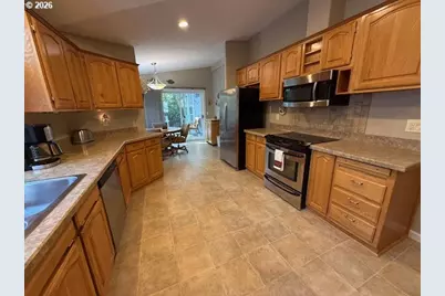 212 Munsel Creek Loop, Florence, OR 97439 - Photo 4