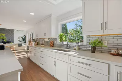 15 SW 68th Ave, Portland, OR 97225 - Photo 10