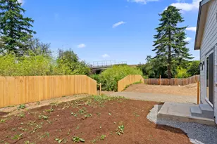 20671 NE Thompson Ter, Fairview, OR 97024 - Photo 30