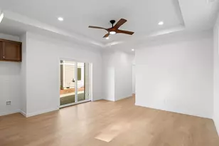 20671 NE Thompson Ter, Fairview, OR 97024 - Photo 10