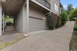 15643 NE Siskiyou Ct, Portland, OR 97230 - Photo 46