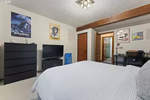 15643 NE Siskiyou Ct, Portland, OR 97230 - Photo 34