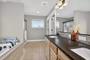 1706 NW 26th Ave, Battle Ground, WA 98604 - Photo 28