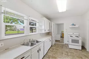 15361 Jefferson Hwy 99, Jefferson, OR 97352 - Photo 28