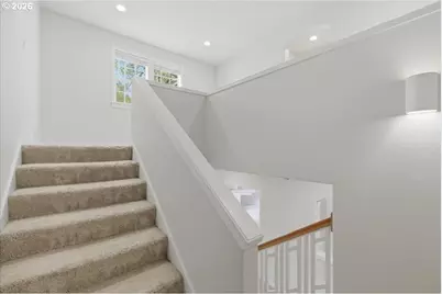 3471 Lakeside Dr, Eugene, OR 97401 - Photo 20