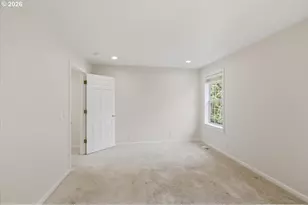 3471 Lakeside Dr, Eugene, OR 97401 - Photo 24