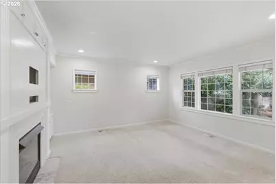3471 Lakeside Dr, Eugene, OR 97401 - Photo 8