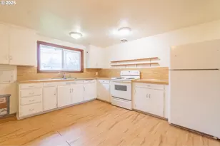 2749 Hilyard St, Eugene, OR 97405 - Photo 22