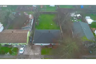 2749 Hilyard St, Eugene, OR 97405 - Photo 24