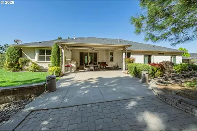 585 Pegasus Ln, Roseburg, OR 97471 - Photo 32