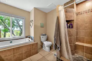 25014 Hall Rd, Cheshire, OR 97419 - Photo 28