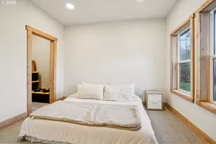 1016 Lincoln Ln, Kelso, WA 98626 - Photo 34