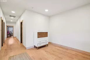 1016 Lincoln Ln, Kelso, WA 98626 - Photo 32