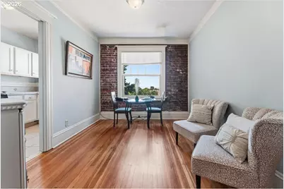 2109 NW Irving St #407, Portland, OR 97210 - Photo 6