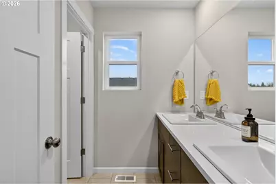 6490 SE 21st St, Gresham, OR 97080 - Photo 36