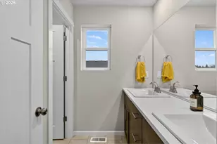 6490 SE 21st St, Gresham, OR 97080 - Photo 36