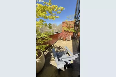 245 SW Meade St #C3, Portland, OR 97201 - Photo 10