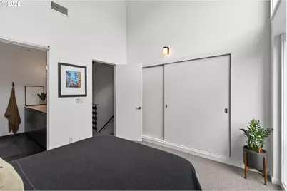 245 SW Meade St #C3, Portland, OR 97201 - Photo 26