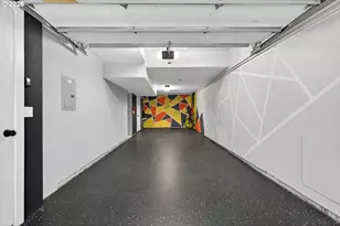 245 SW Meade St, Portland, OR 97201 - Photo 40