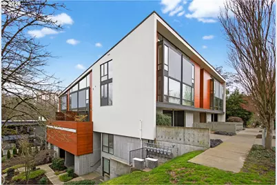 245 SW Meade St #C3, Portland, OR 97201 - Photo 2